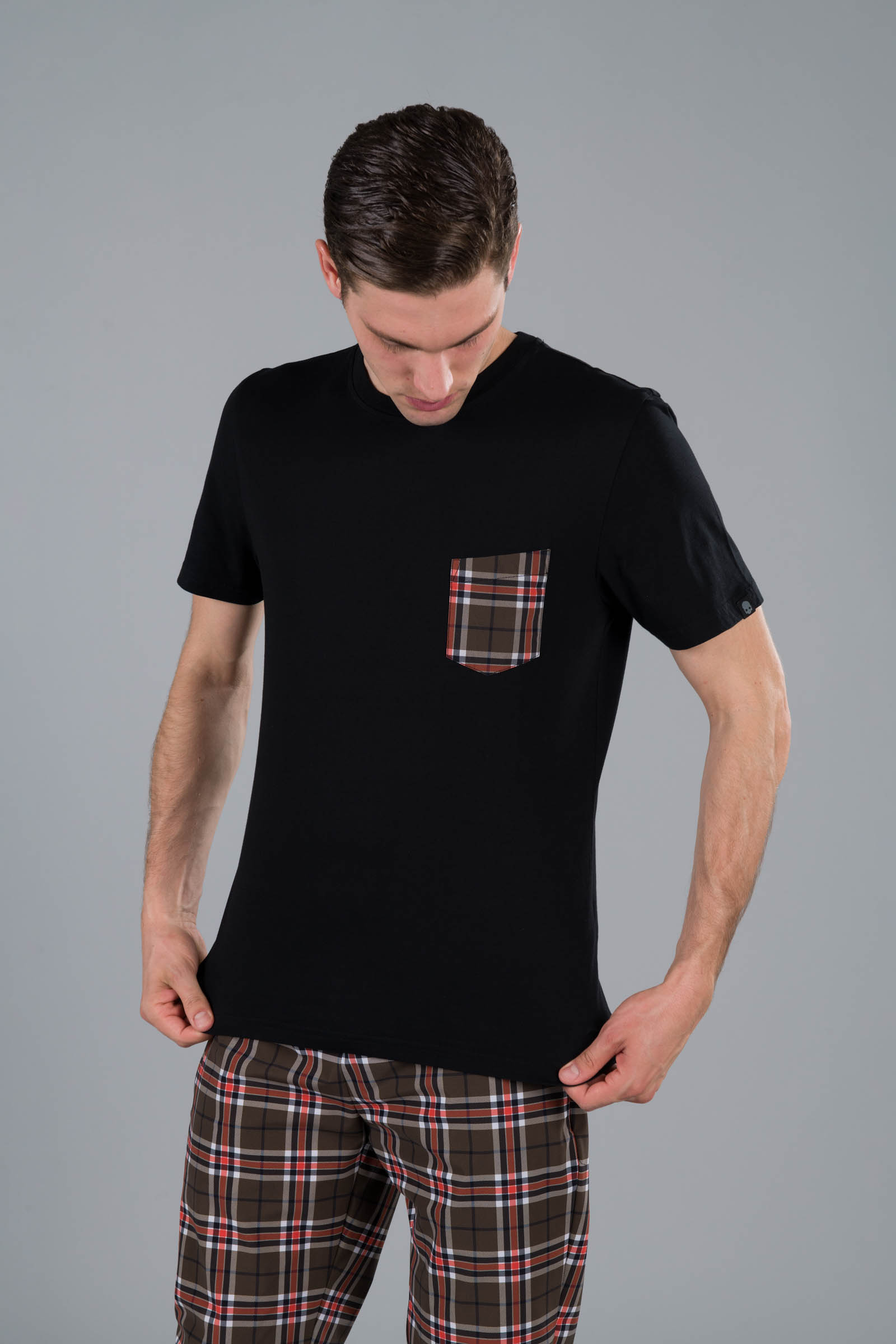 POCKET TEE - BLACK (BROWN/RED) - Hydrogen - Luxury Sportwear