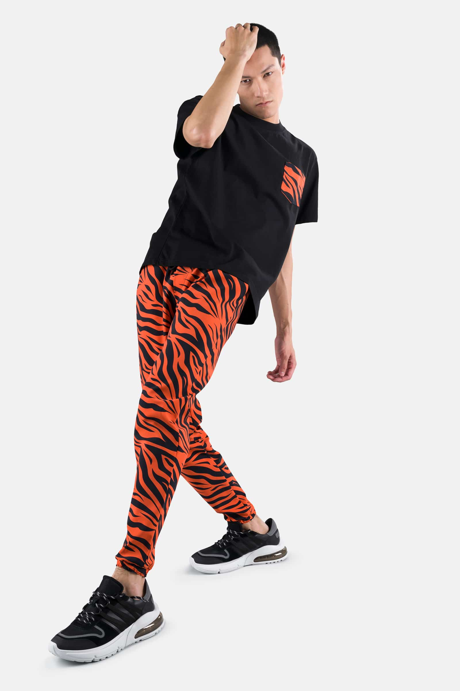 POCKET TEE - BLACK,ORANGE TIGER - Hydrogen - Luxury Sportwear