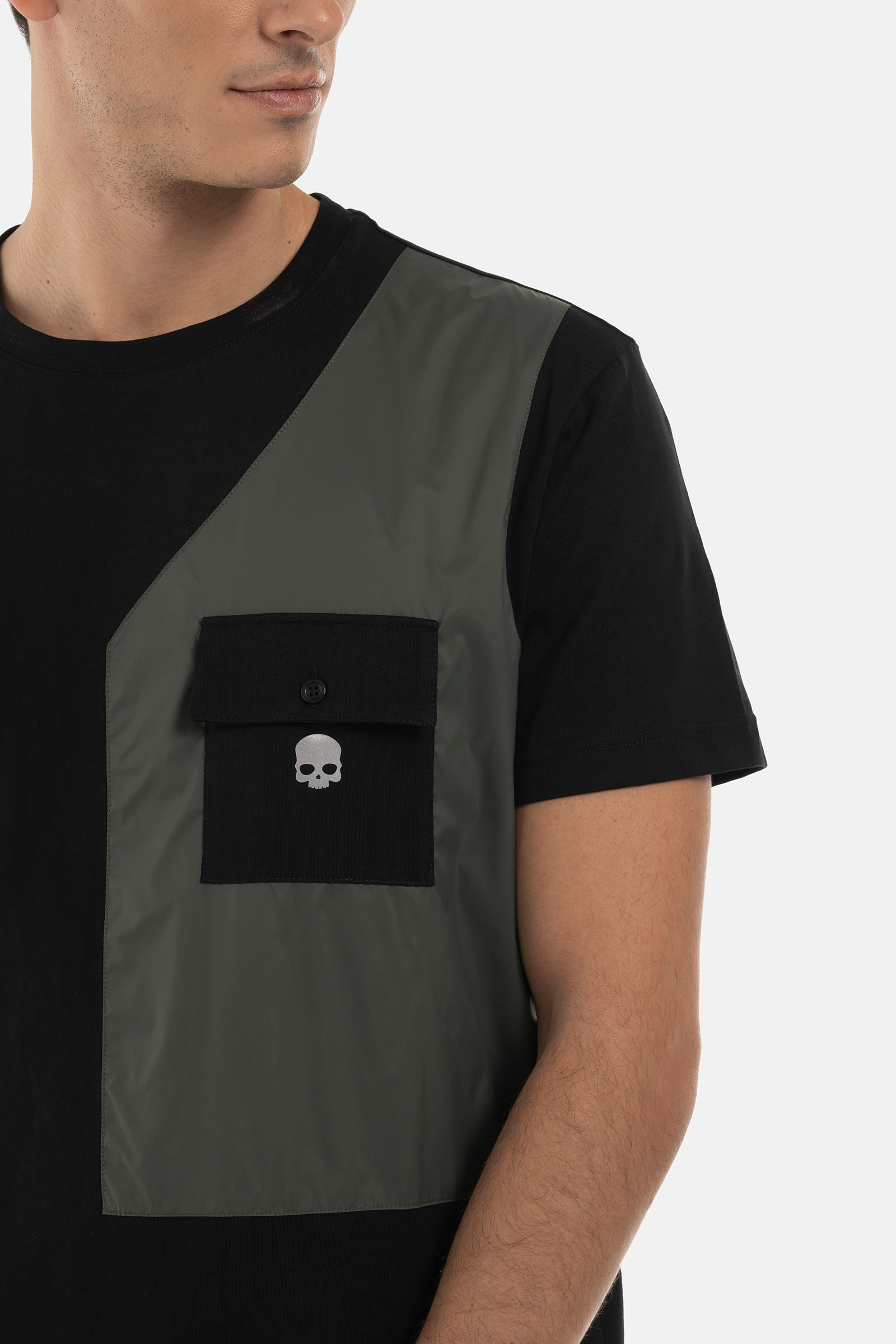 T-SHIRT IN NYLON - BLACK,GREEN - Abbigliamento sportivo | Hydrogen