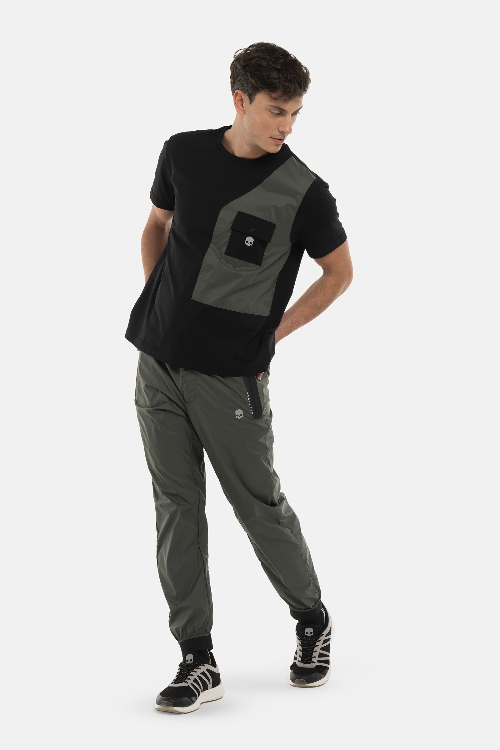T-SHIRT IN NYLON - BLACK,GREEN - Abbigliamento sportivo | Hydrogen