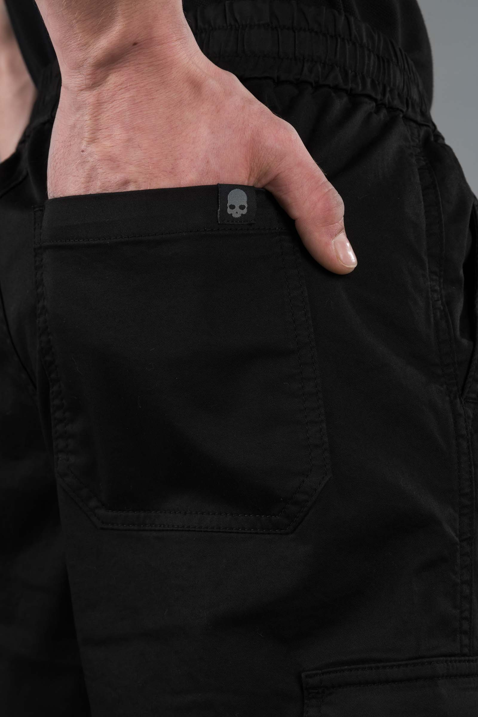 CARGO SHORTS - BLACK - Hydrogen - Luxury Sportwear