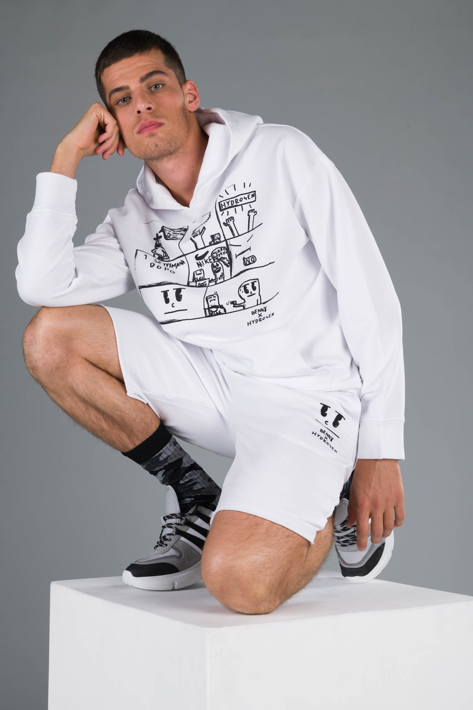 COMICS BENNY HOODIE - WHITE - Hydrogen - Luxury Sportwear