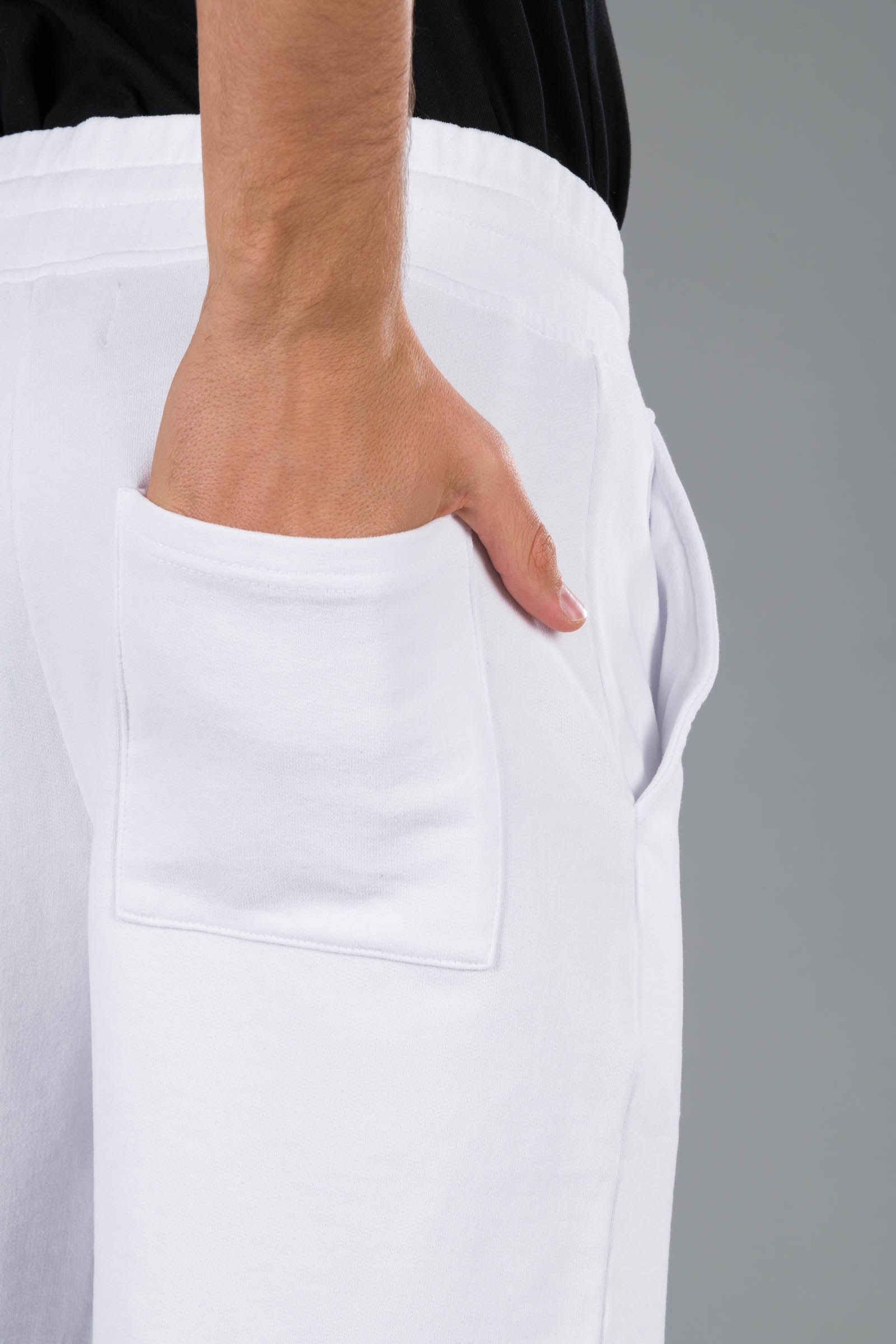BENNY SHORTS - WHITE - Hydrogen - Luxury Sportwear