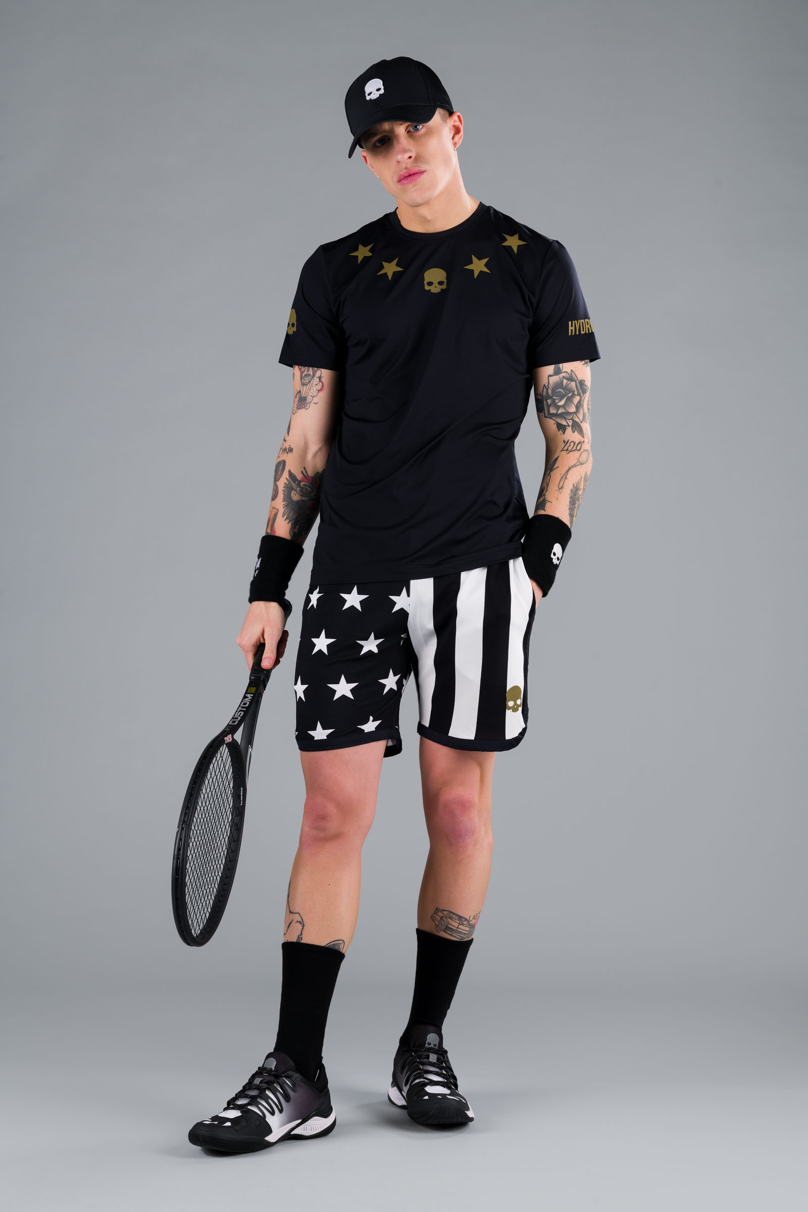STAR TECH TEE - BLACK/GOLD - Abbigliamento sportivo | Hydrogen